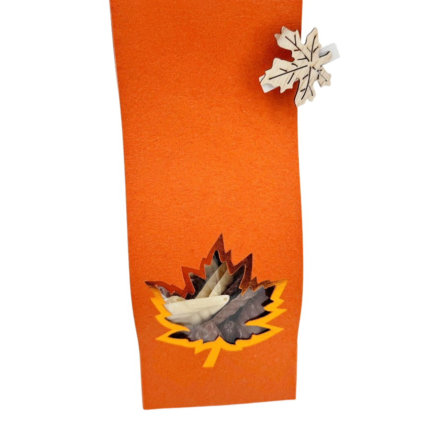 Mischung aus Schokoladen-Herbstblättern