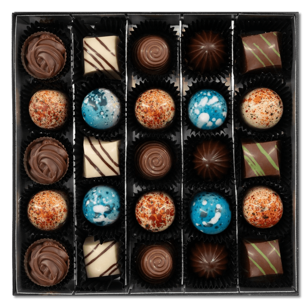 Luxury Belgian chocolate box with 25 pralines 375g 5407008474621 The Belgian Chocolate Makers