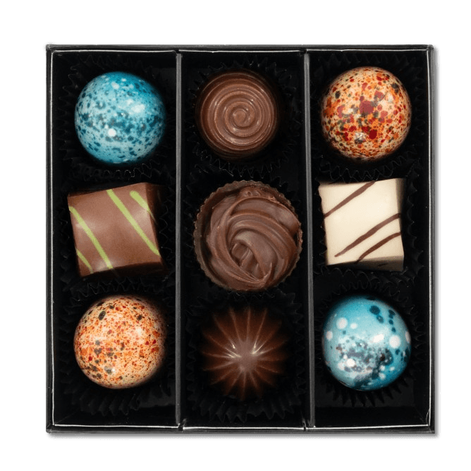 Prestige box of 9 chocolate pralines 135g 5407008479275 The Belgian Chocolate Makers