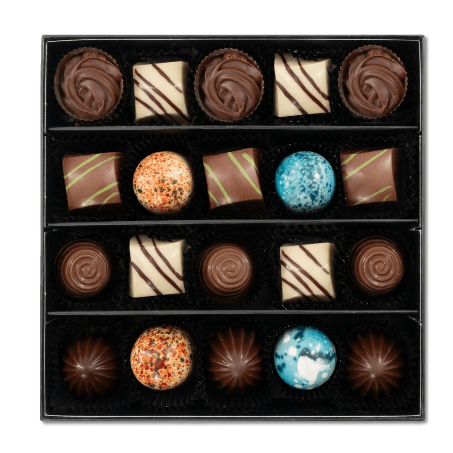 Prestige box of 20 chocolate pralines 300g 5407008479282 The Belgian Chocolate Makers
