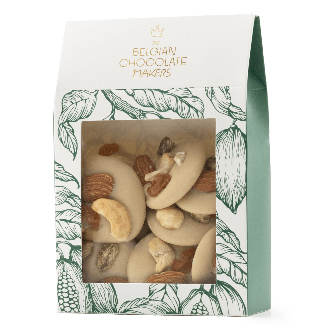 White chocolate mendiants with pistachio, almond, raisin and cashew chunks 5407008470357 The Belgian Chocolate Makers